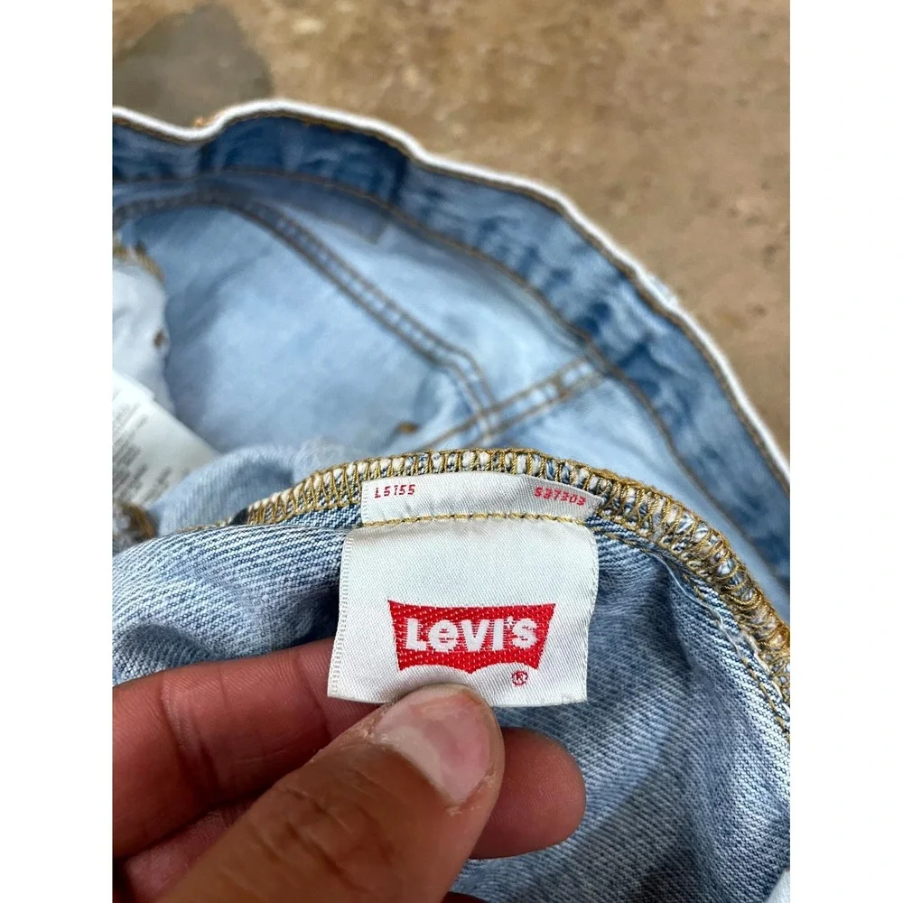 Levi's 501 Original Jeans Men 31x32 Blue Denim Stonewash Cotton Raw Hem Straight